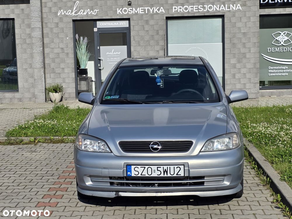 Opel Astra - 2
