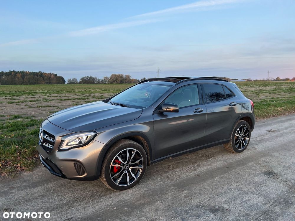 Mercedes-Benz GLA 200 d 7G-DCT - 5