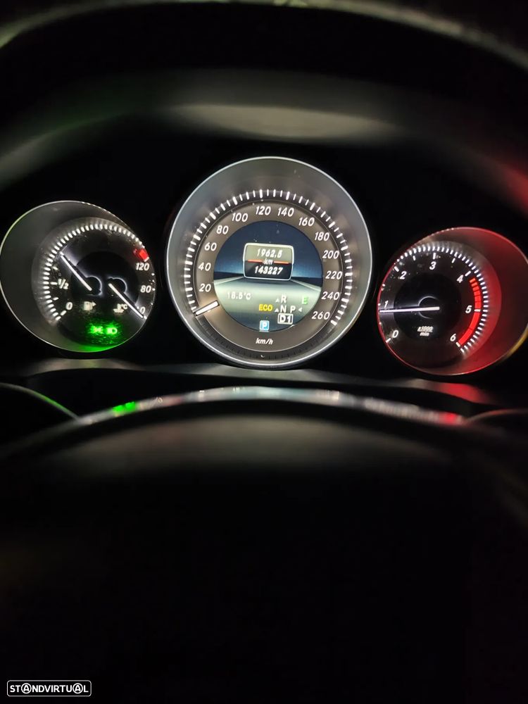 Mercedes-Benz E 250 CDi BlueEfficiency Auto - 12