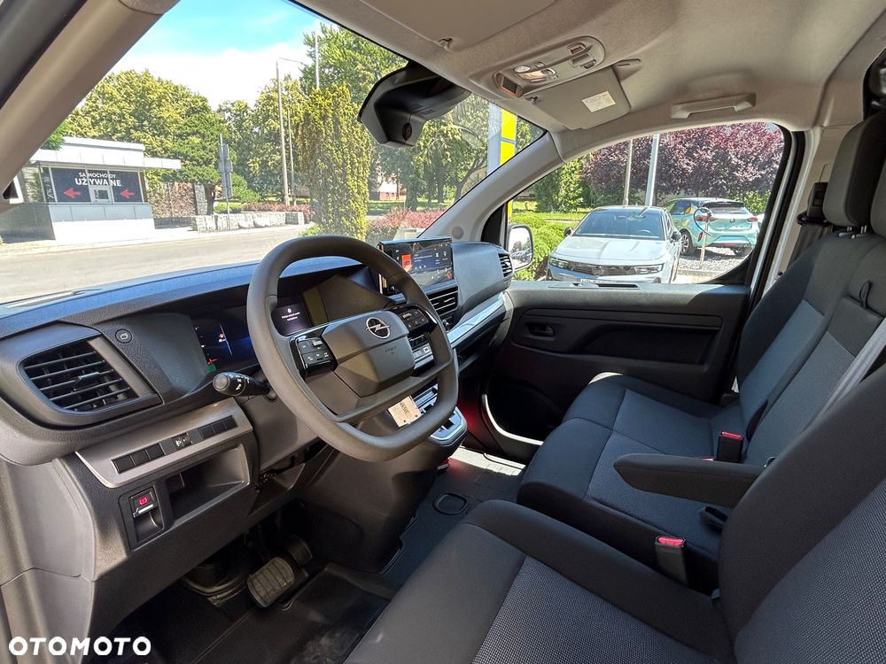Opel Vivaro - 16
