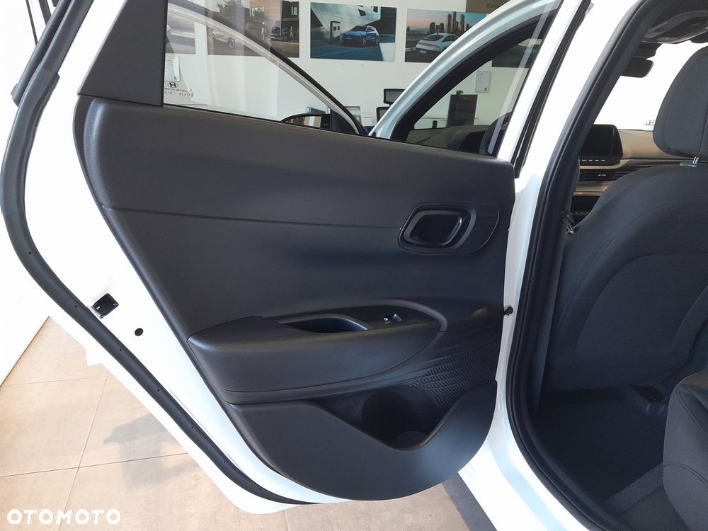 Hyundai i20 1.0 T-GDi Modern Black DCT - 26
