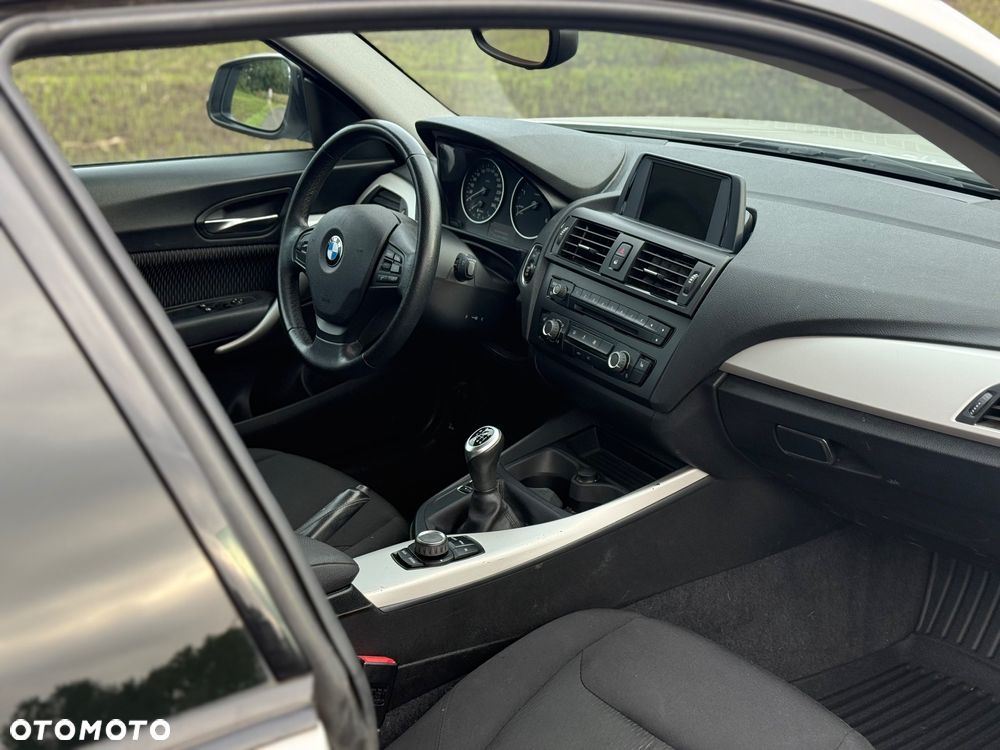 BMW Seria 1 116d - 35