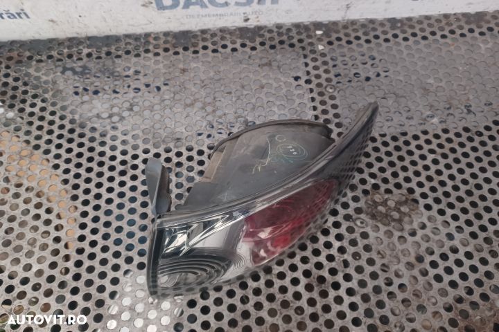Lampa stop dreapta pe aripa Mazda 6 GG [facelift] [2005 - 2007] wagon - 2