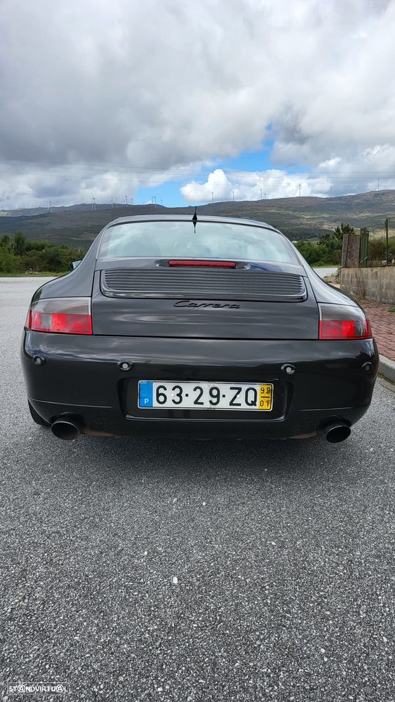 Porsche 911 (996) - 2