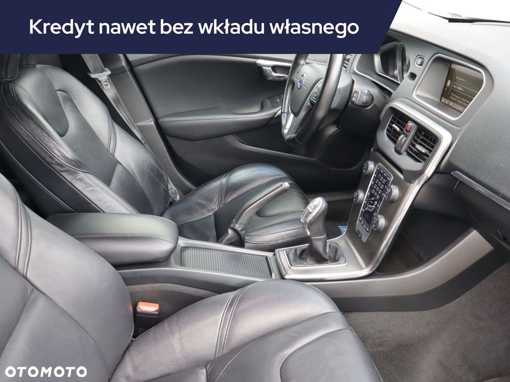 Volvo V40 - 11