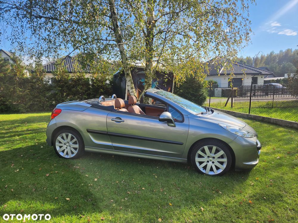 Peugeot 207 120 Automatik Premium - 19