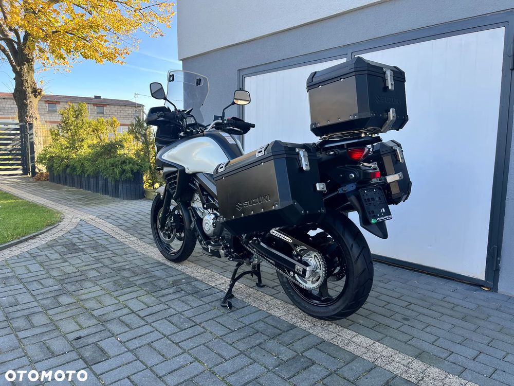 Suzuki V-STROM - 7