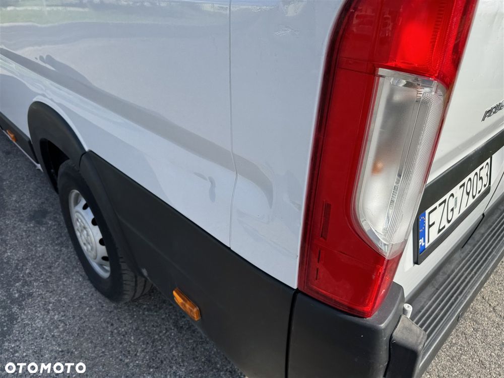 Peugeot BOXER - 13