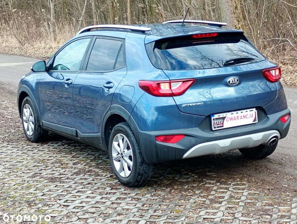 Kia Stonic - 8