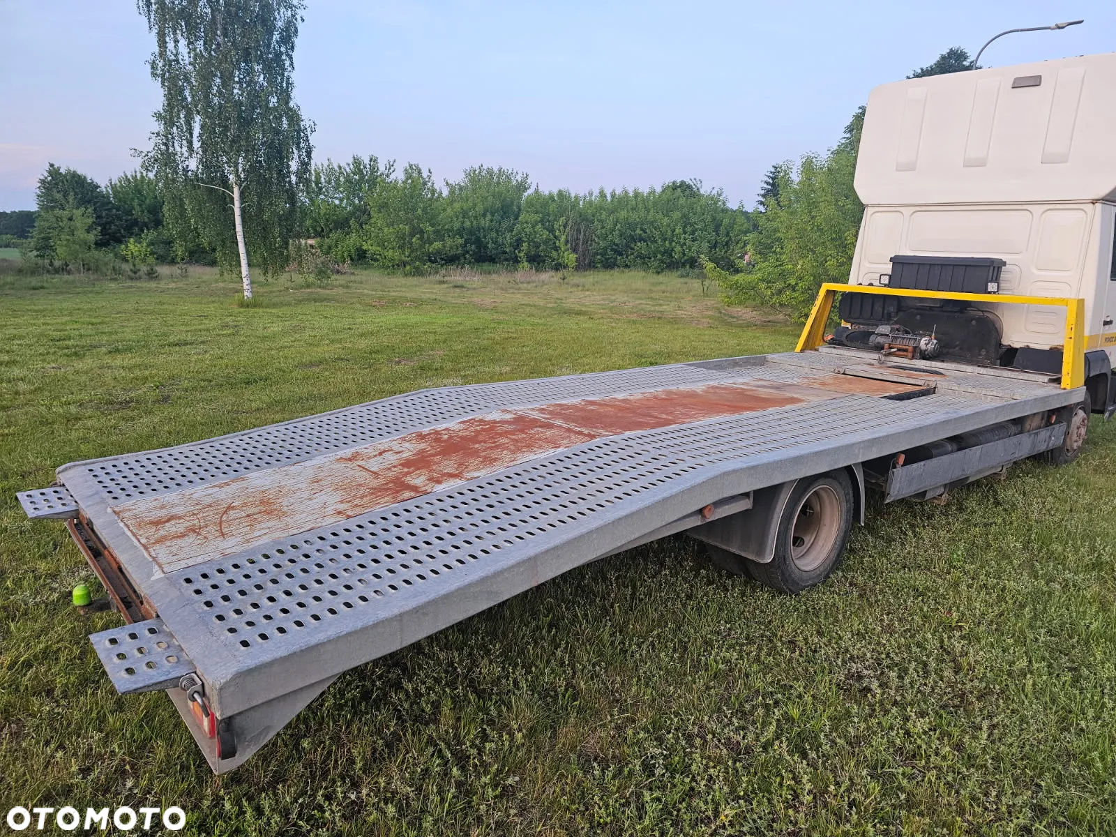MAN LE - 3