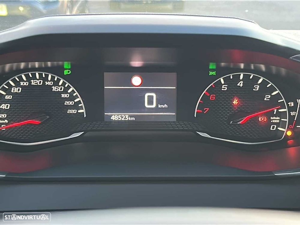 Peugeot 208 1.2 PureTech Active Pack - 13