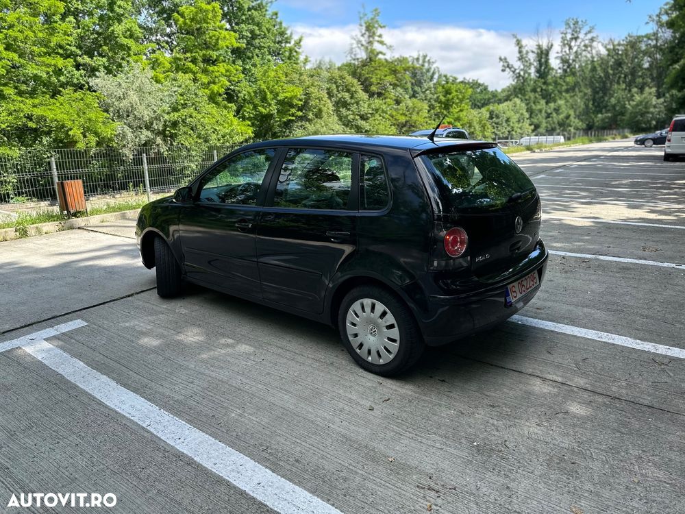 Volkswagen Polo 1.4 TDI Blue Motion Technology Lounge - 7