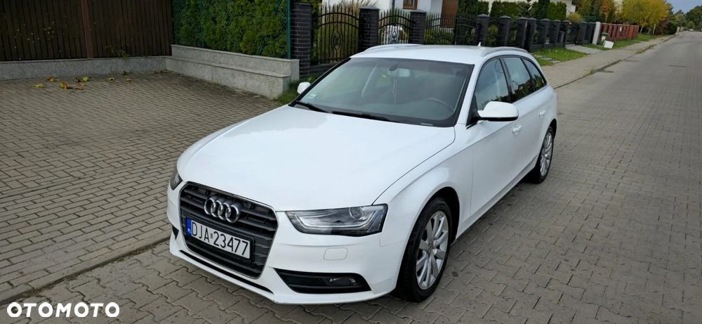 Audi A4 Avant - 1