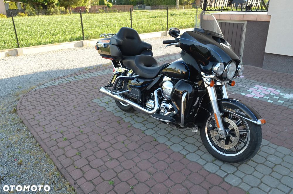 Harley-Davidson FLH Electra Glide