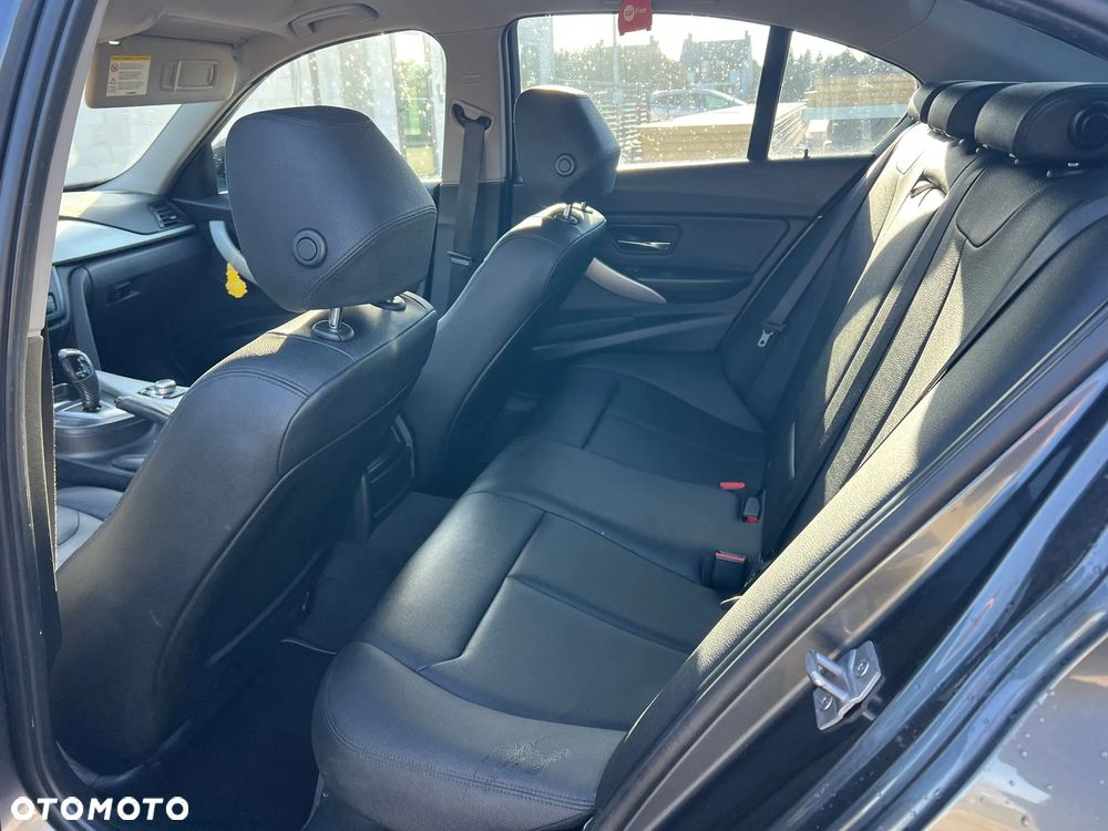 BMW Seria 3 - 9