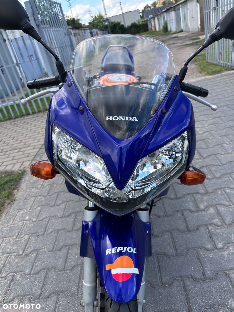 Honda CBR - 24
