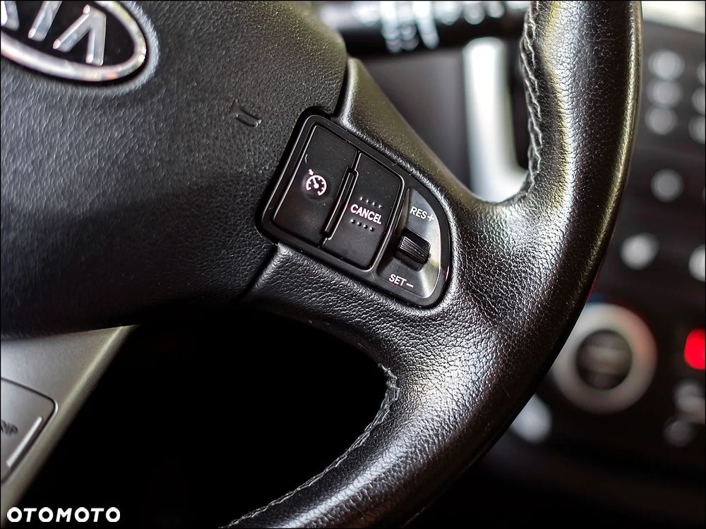 Kia Ceed - 21