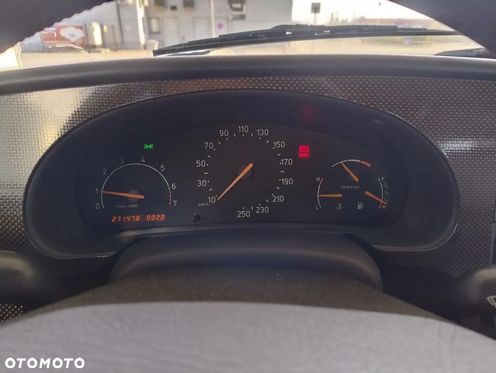 Saab 900 2.0T SE Talladega - 7