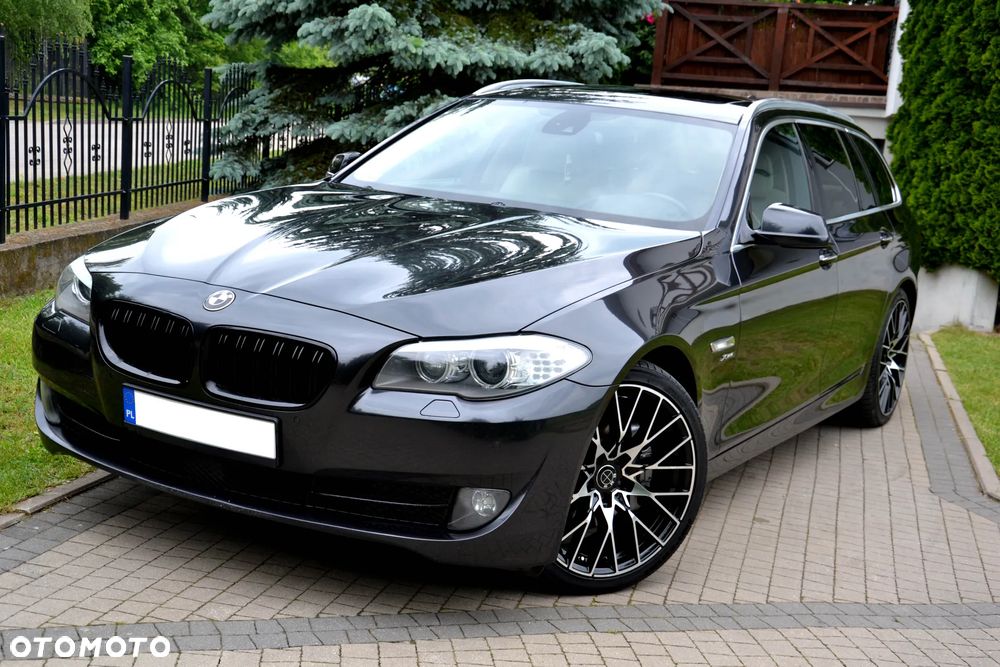 BMW Seria 5 530d xDrive Luxury Line - 13