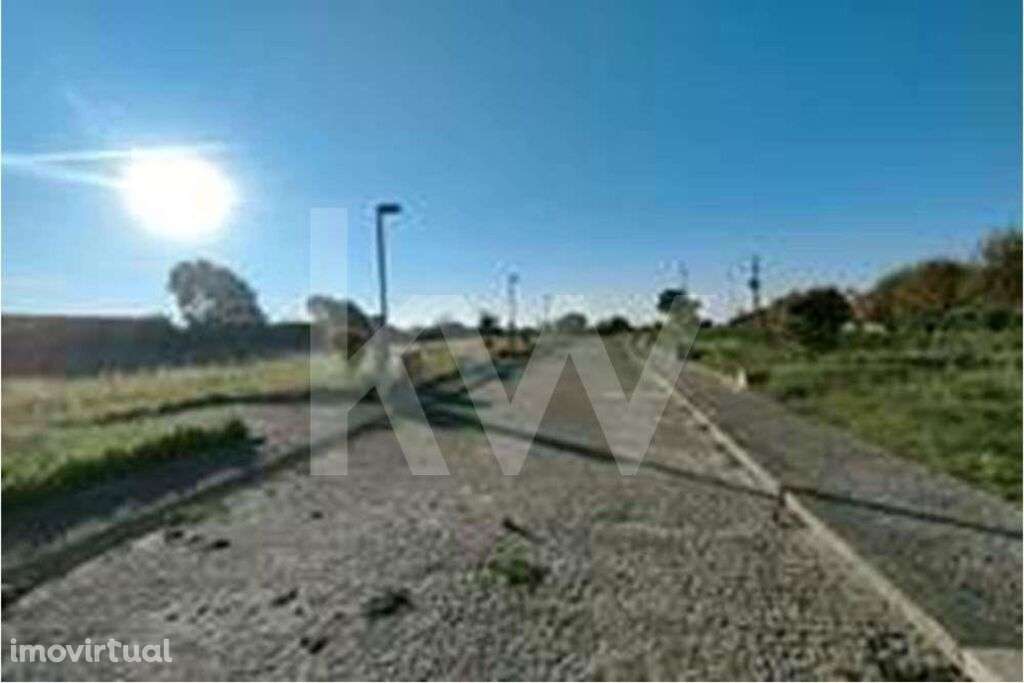 Lote totalmente infraestruturado em Moledo (S.ª Pé da Cruz) - Grande imagem: 3/9