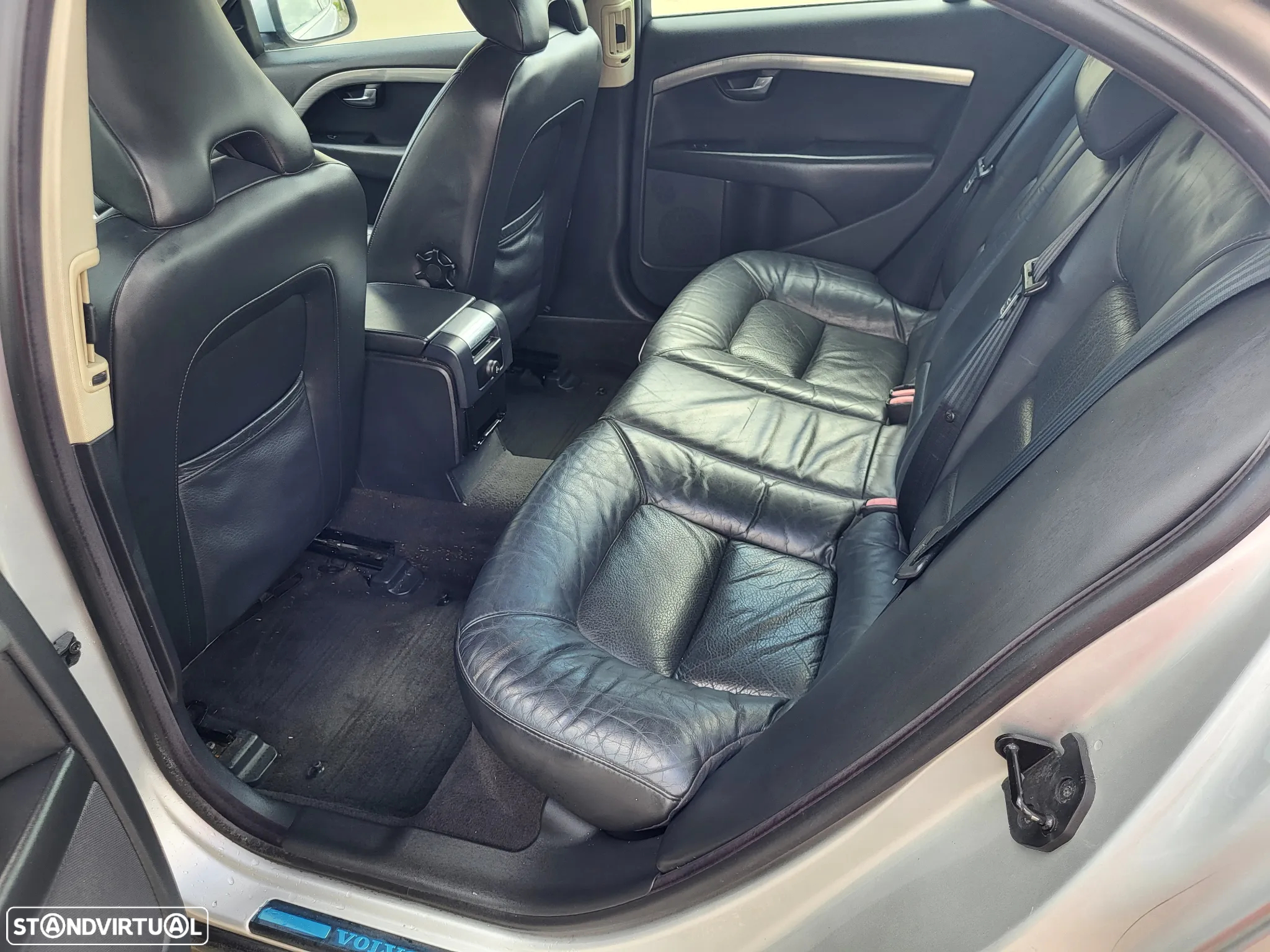 Volvo S80 2.4 D5 Summum Geartronic - 24