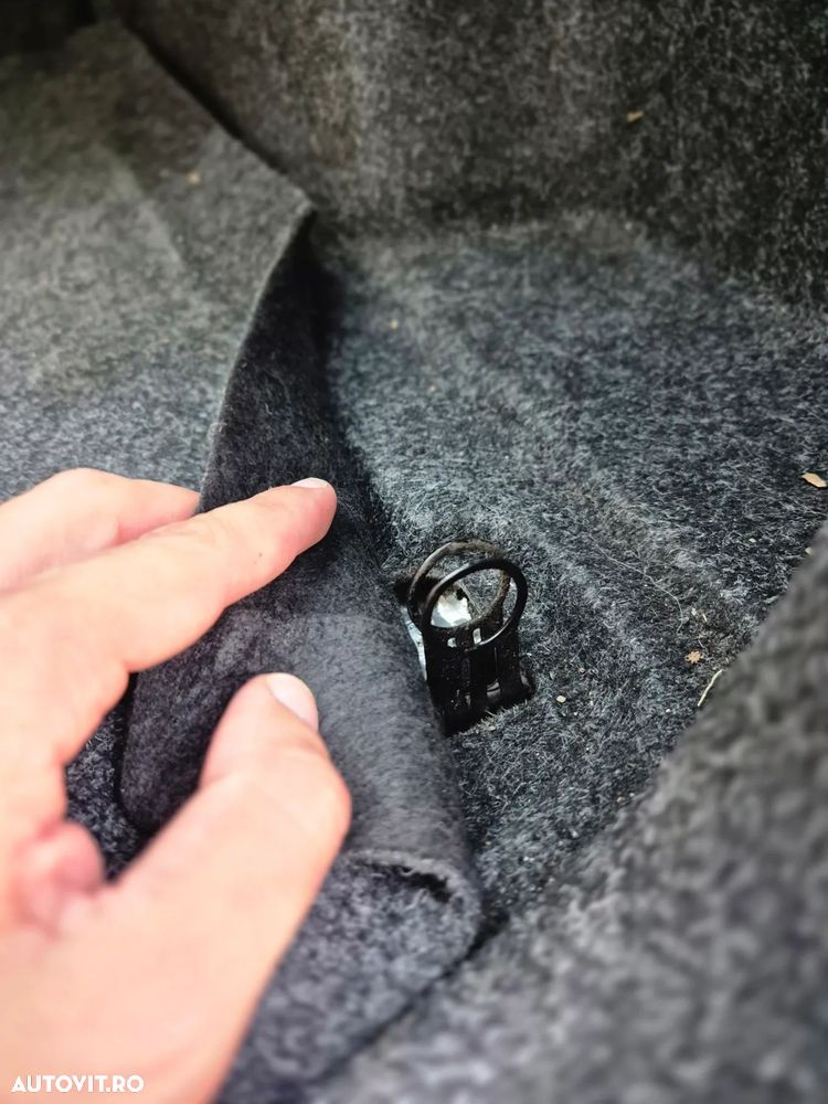 Renault Megane II Sedan 1.6 Influence - 9