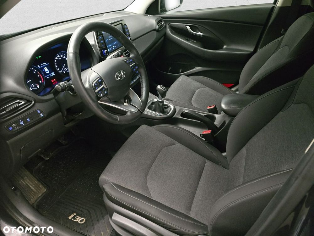 Hyundai i30 - 11