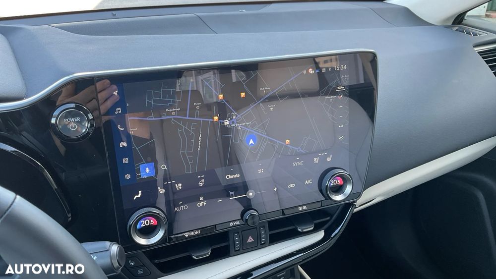 Lexus Seria NX 450h+ AWD CVT PHEV Luxury - 16