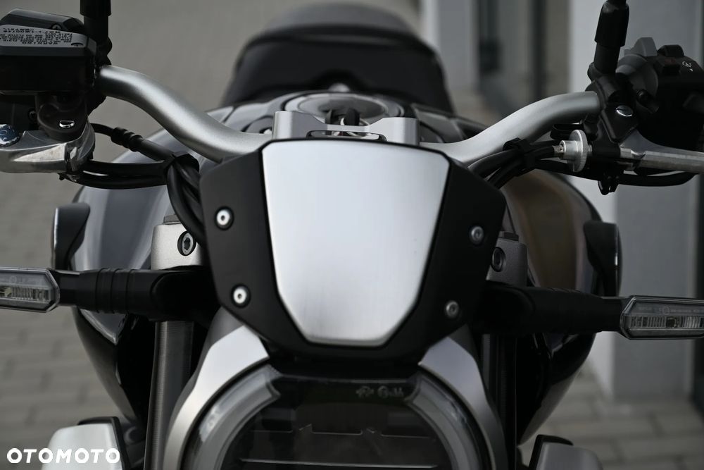 Honda CB - 13