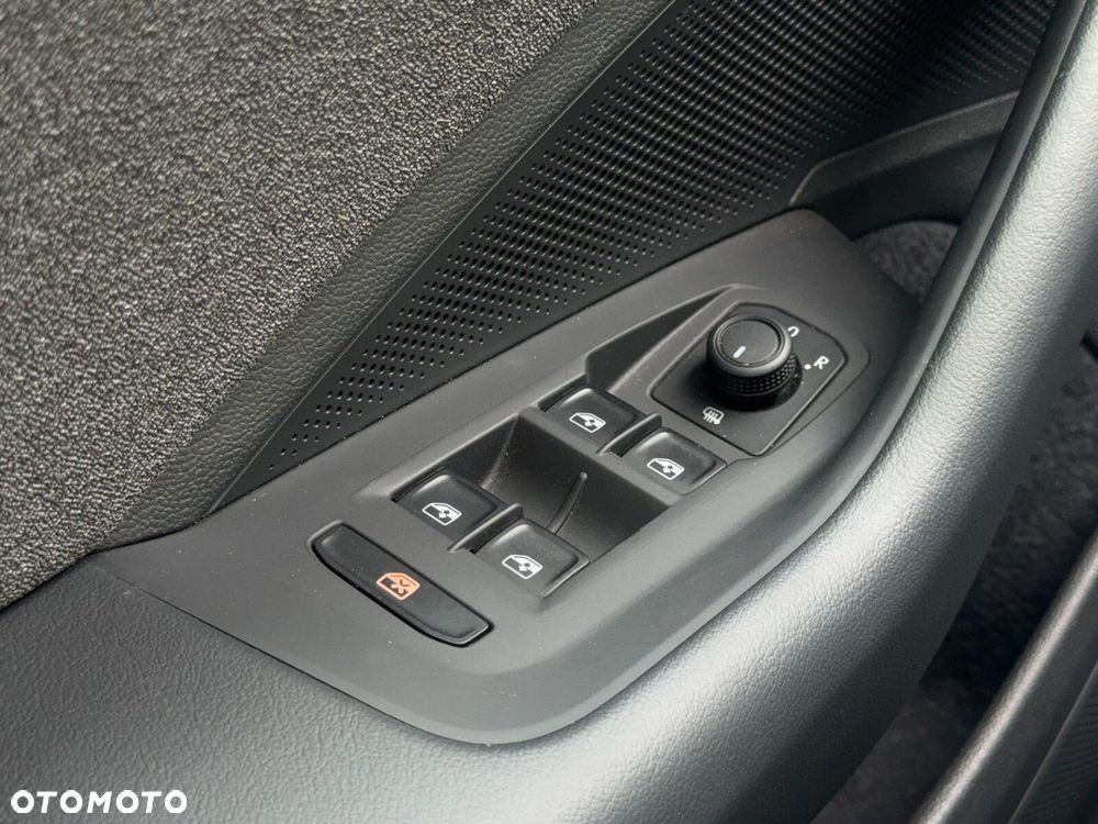 Volkswagen Passat - 24