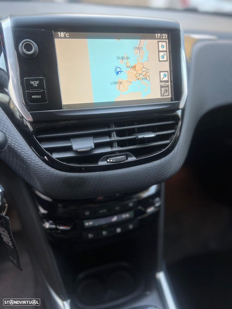 Peugeot 2008 1.6 e-HDi Allure 2-Tronic - 13