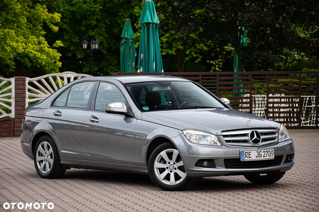 Mercedes-Benz Klasa C 180 Kompressor Avantgarde - 25