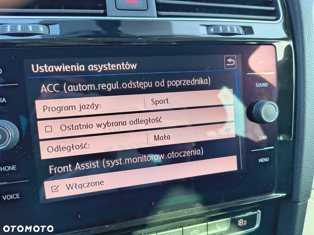 Volkswagen Golf 1.5 TSI BMT Evo Highline - 22