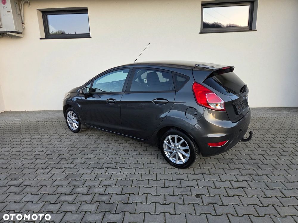 Ford Fiesta - 18