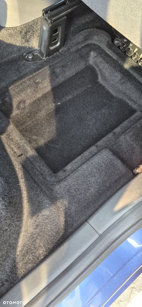 Ford C-MAX 1.8 Ambiente - 14