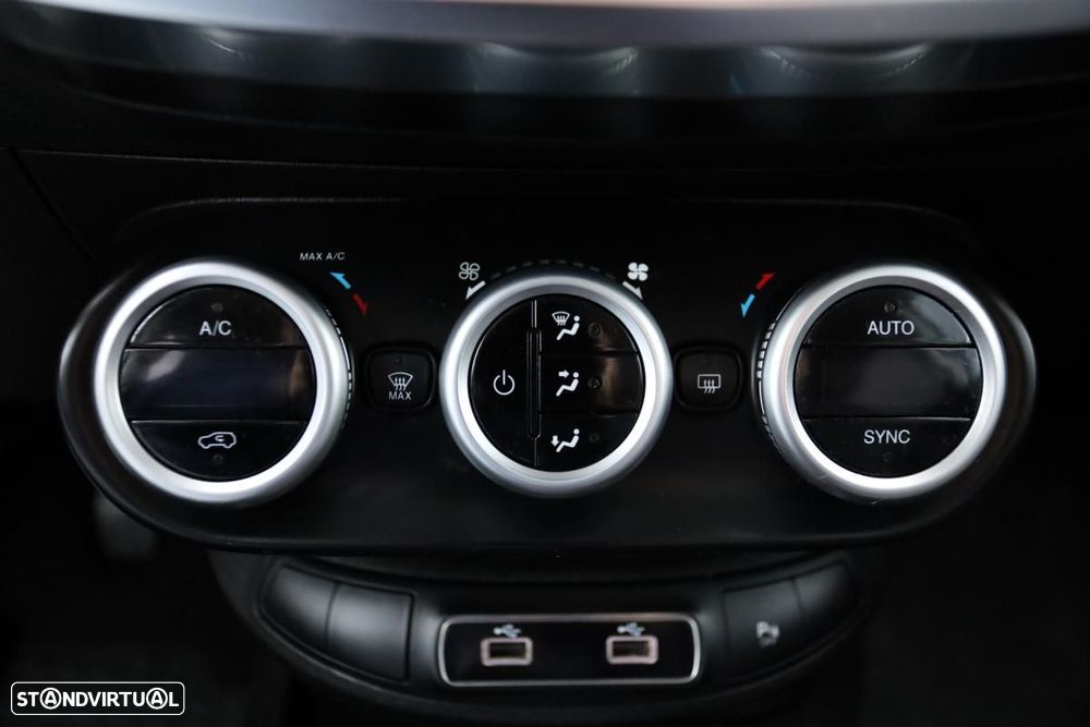 Fiat 500X 1.3 MJ Connect - 10