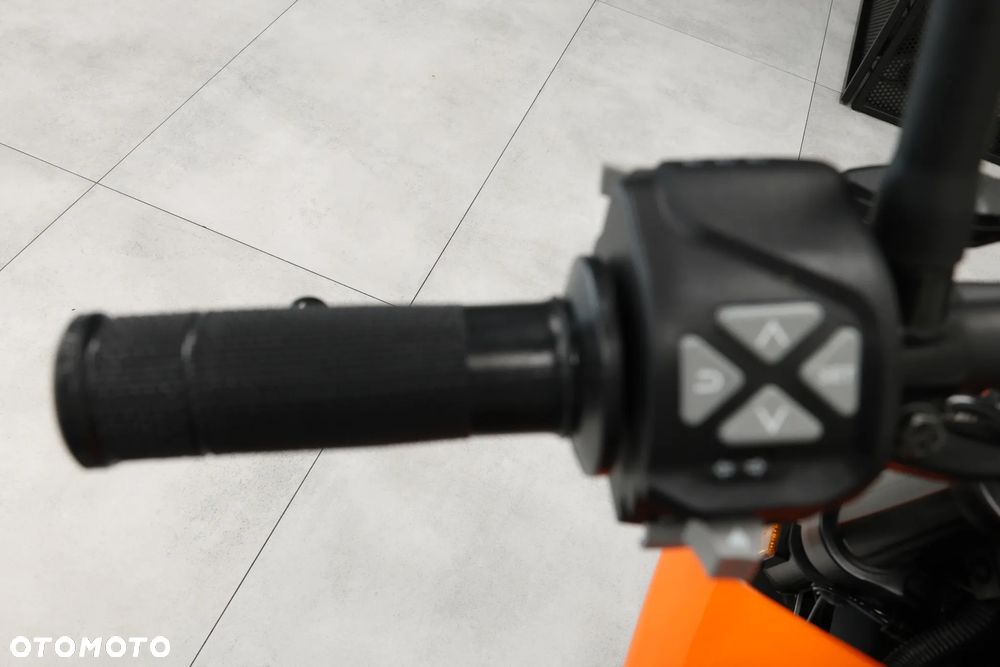 KTM Duke 125 - 17
