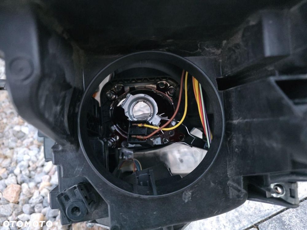 ALFA ROMEO GIULIETTA Lampa prawa przód Zwykła H7 Soczewka Led Ciemna - 10
