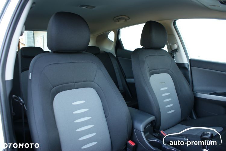 Kia Ceed 1.6 GDI Dream Team Edition - 24