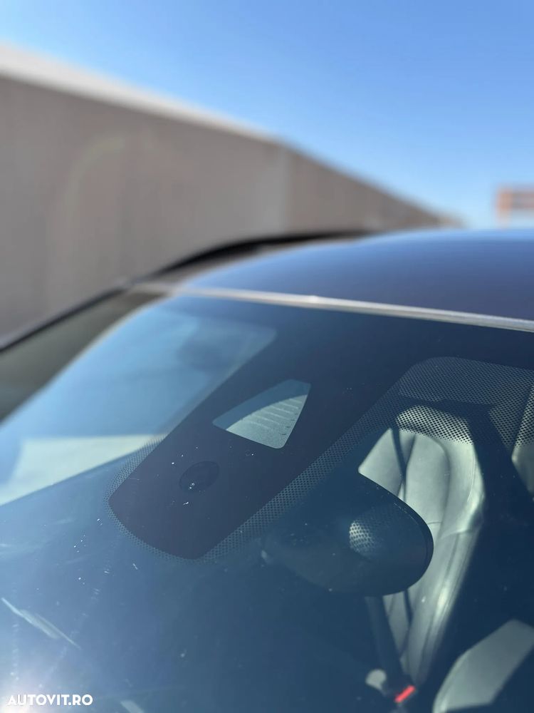 BMW Seria 2 220d Aut. Sport Line - 7