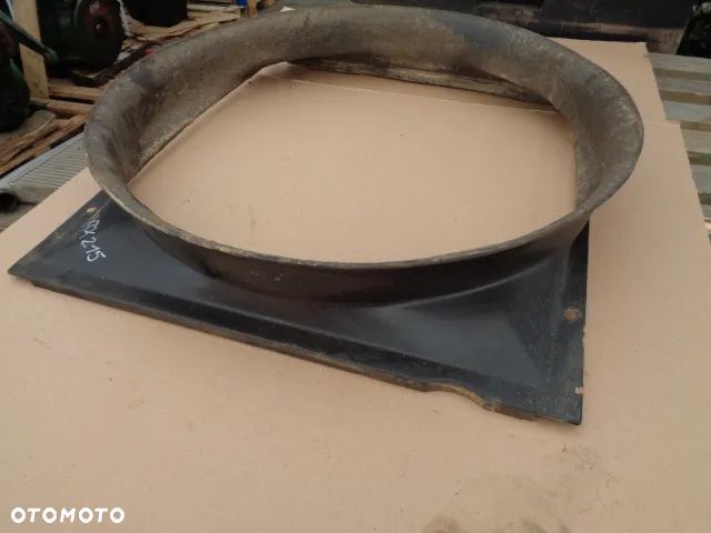 Osłona wentylatora chłodnicy McCormick XTX215 - 3