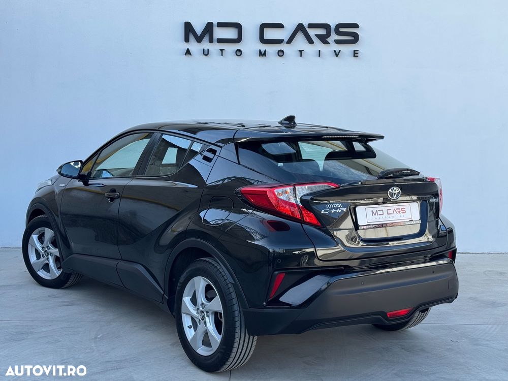 Toyota C-HR Style - 4