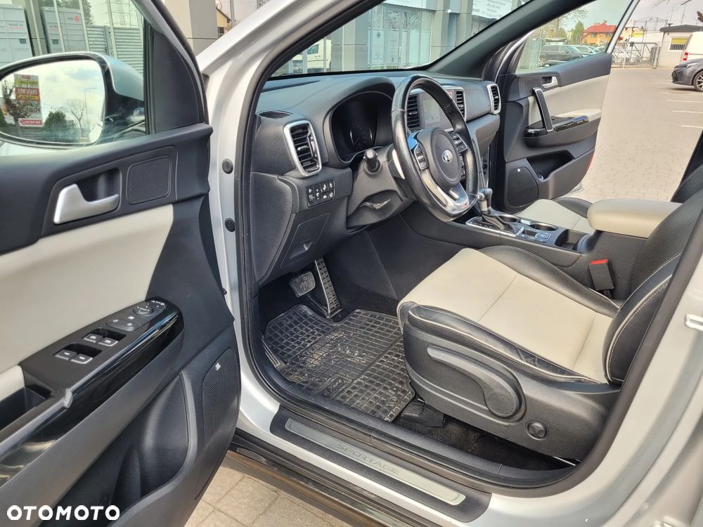 Kia Sportage 1.6 T-GDI AWD GT Line - 8