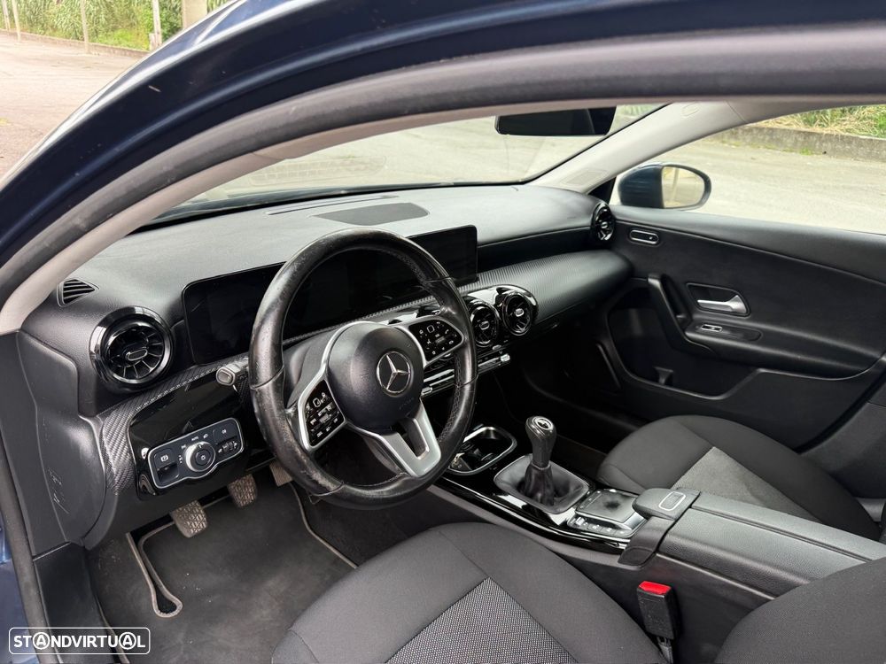 Mercedes-Benz A 180 d Progressive - 9