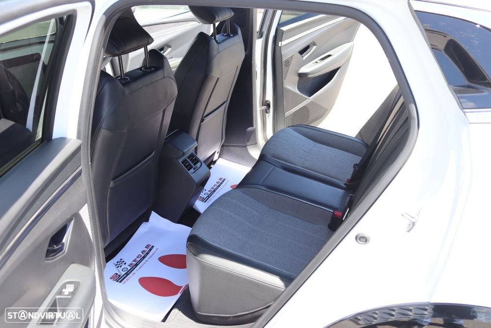 Renault Mégane E-Tech - 11
