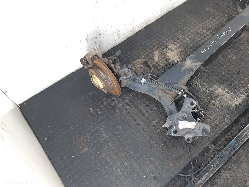 BELKA ZAWIESZENIA, OŚ TYŁ  RENAULT SCENIC III 1.4 TCE - 5