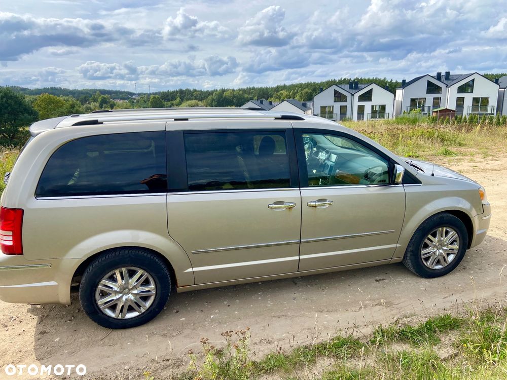 Chrysler Town & Country 3.8 - 4