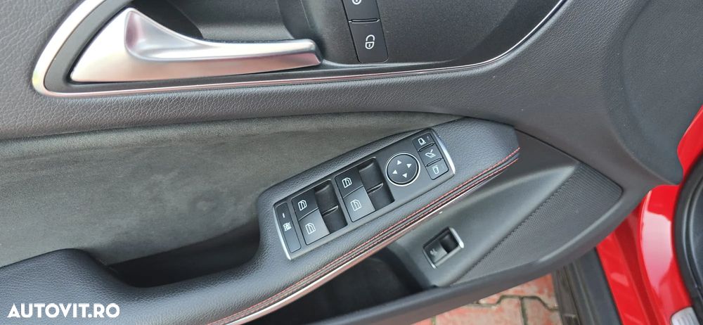 Mercedes-Benz GLA 200 (CDI) d 4Matic 7G-DCT AMG Line - 12