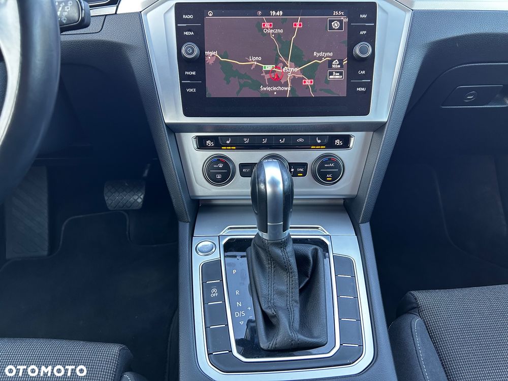 Volkswagen Passat Variant 1.5 TSI OPF DSG Business - 21
