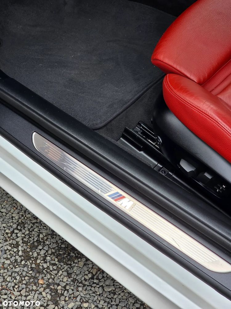 BMW Seria 3 335i M Sport Edition - 23